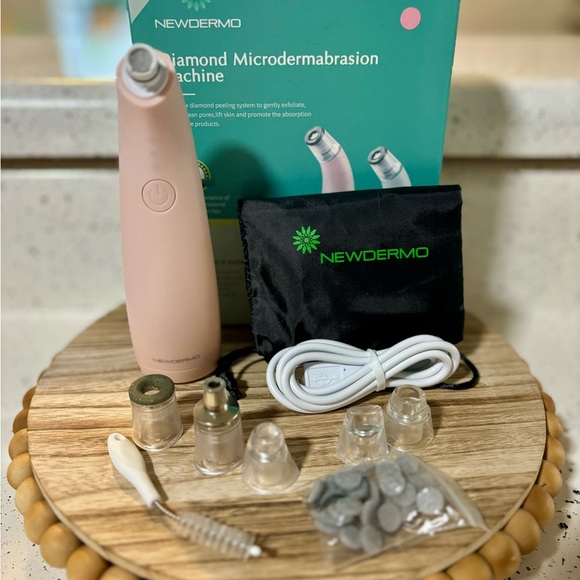 NEWDERMO 2-in-1 Microdermabrasion Machine. NIB - Picture 5 of 6